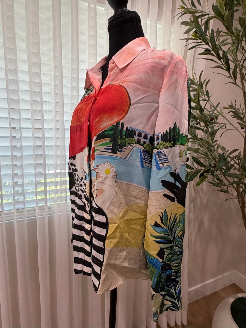 Alice + Olivia Multicolor Tropical Print Button-Up Blouse - Picture 3 of 7